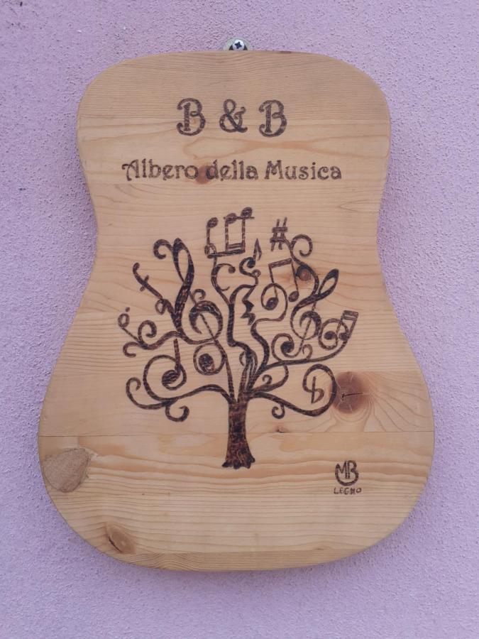Albero Della Musica Acomodação com café da manhã Sássari Exterior foto